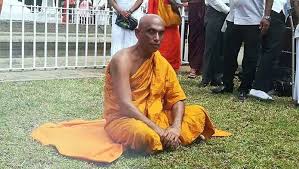රතන හිමි අත්අඩංගුවට ගැනීමට වරෙන්තු 