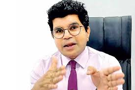 තුසිත හල්ලෝලුව අත්අඩංගුවට ගැනීමට වරෙන්තු 